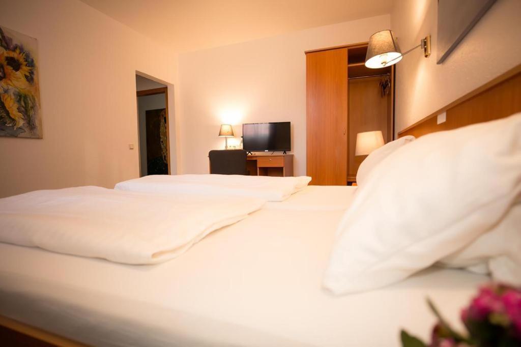 Hotel Weisse Muehle 브라이텐워르비스 외부 사진